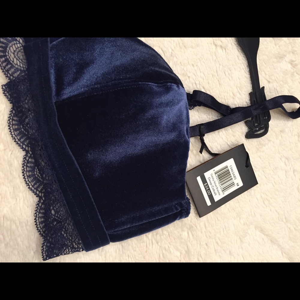 ABS Gatsby velvet lace trim padded bralette - Picture 4 of 8